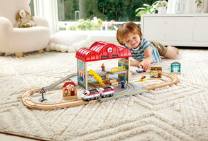 Hape - Portable Train Station Set