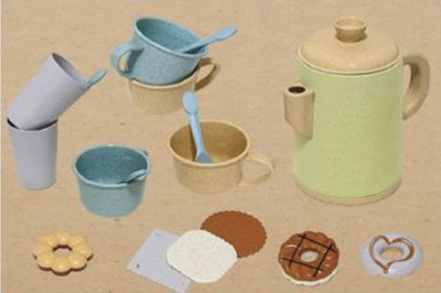 Bio Plastic Coffee Set and Biscuits