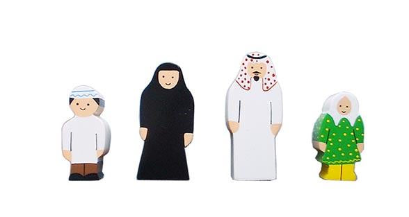 Sri Toys - Wooden Family Arabic
