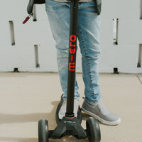 Micro Scooters - Maxi Micro Deluxe Pro Black/Red